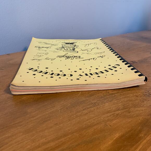 Celebrity Cookbook Celebrity Cookbook Enterprise 1983 Junior Achievement Vintage - Picture 16 of 16